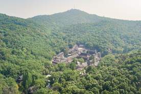 栖霞山