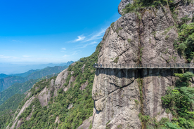 山坡走道