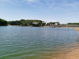 益塘水库湖景