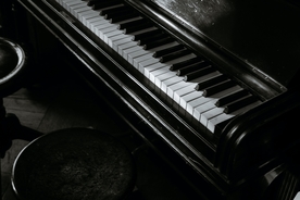 钢琴