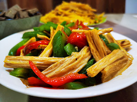 青椒炒腐竹
