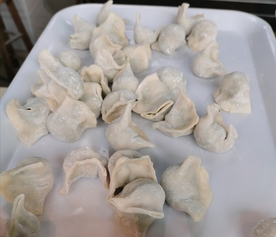 生饺子