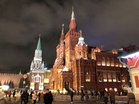 俄罗斯 莫斯科红场古姆百货夜景