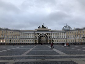 俄罗斯 圣彼得堡 冬宫广场摄影