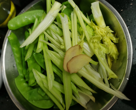 荷兰豆芹菜