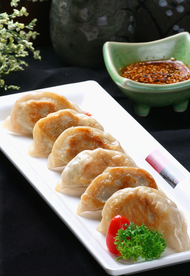 包饺子
