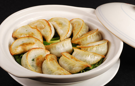 包饺子