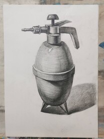素描喷水壶