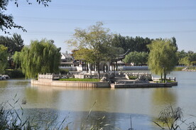 北京绿洲水乡度假村人工湖景观