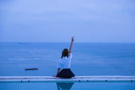 女孩背影