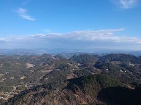 航拍大山河流湿地