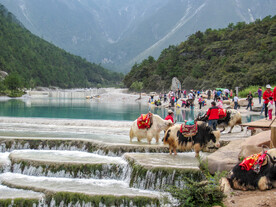 山连山水连水