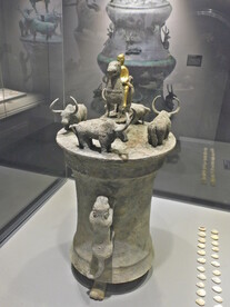 贮贝器