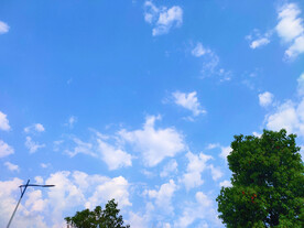 蓝天白云