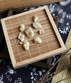 枫香脂