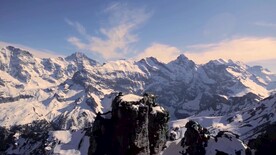 短视频风景素材航拍雪上山顶美景