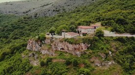 航拍vlog海崖边上的村庄