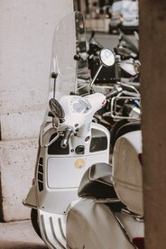 助力车