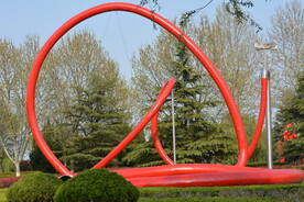 水龙头与水管雕塑