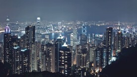 高楼大厦繁华都市灯火通明夜景摄