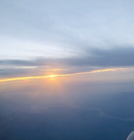 空中夕阳