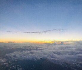 飞机上的夕阳