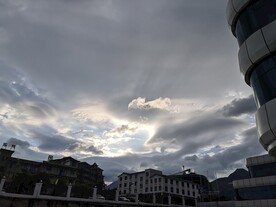 山雨欲来
