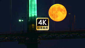 唯美月亮缓缓经过大桥