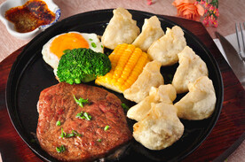 牛排煎饺
