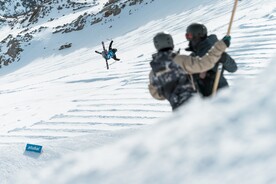 滑雪