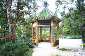 姑婆山古窑冲知青亭