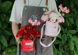 鲜花抱抱桶