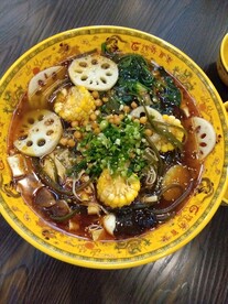 冒菜拍照