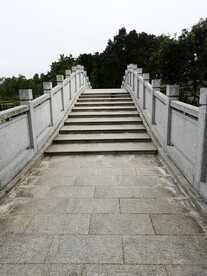 石桥