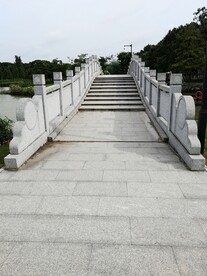 石桥