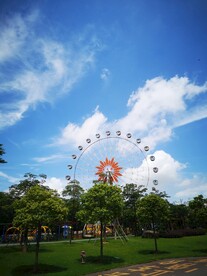 蓝天白云