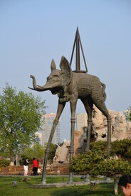 大象雕塑