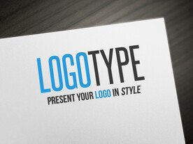白色纸上logo展示样机