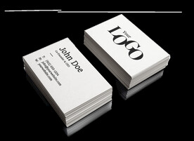名片正反logo样机展示