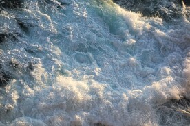 浪花