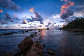 海边日出