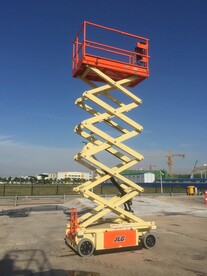 高空车 剪刀式 曲臂式 桅柱式