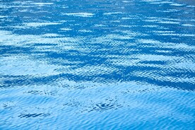水面
