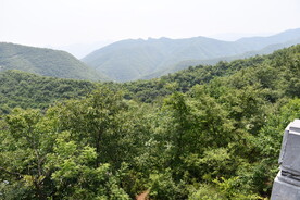 浮戏山