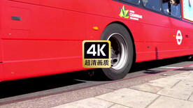 短视频素材校园门口启动的公交车