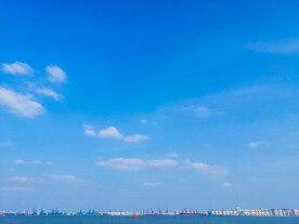 蓝天
