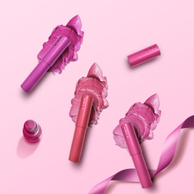 高端简约化妆品合成图片