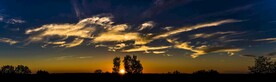 天空 夕阳下