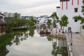 洋湖水街