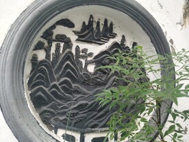 南方园林圆形砖雕墙雕艺术建筑